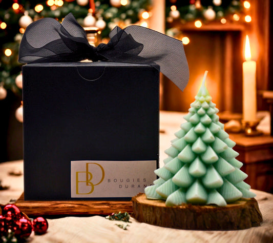 Bougie en forme de grand sapin